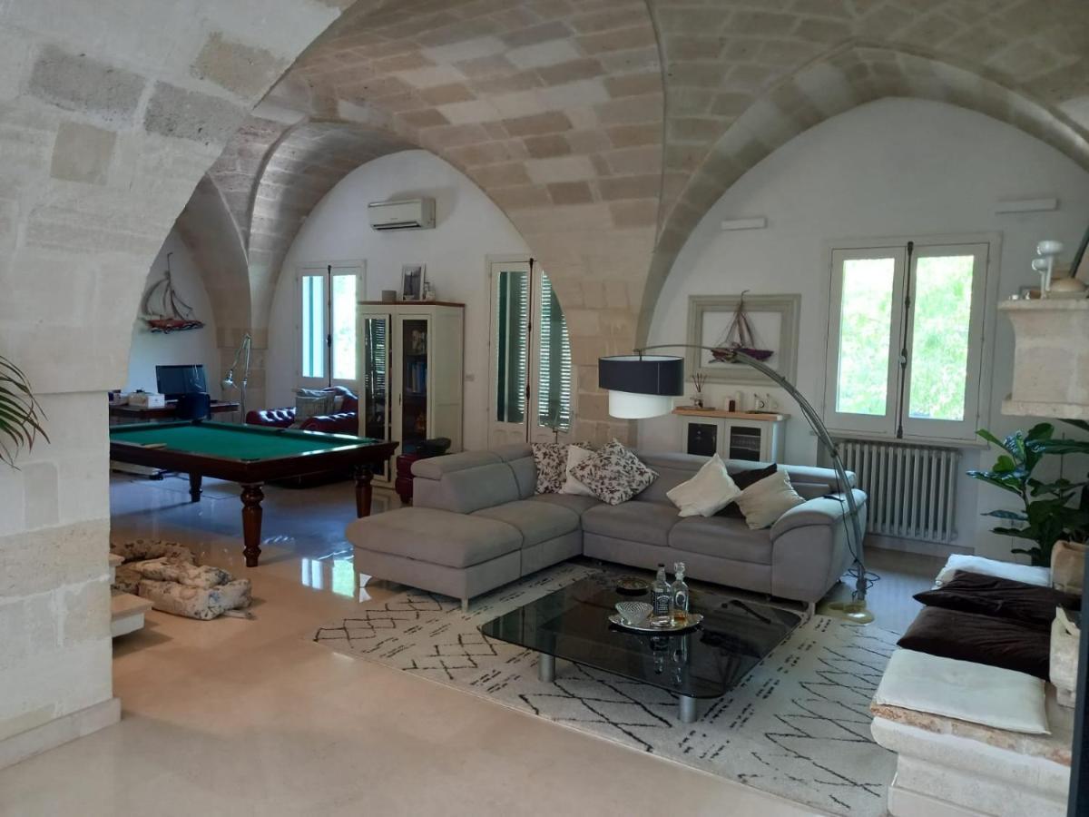 Masseria Incantamento Suite Bouganville Latiano Bagian luar foto