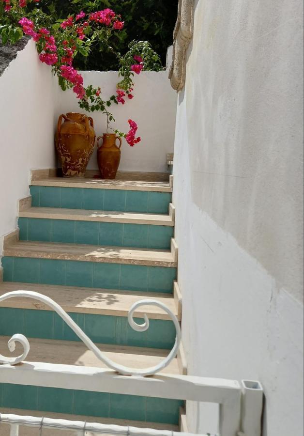Masseria Incantamento Suite Bouganville Latiano Bagian luar foto