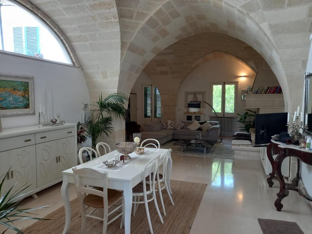 Masseria Incantamento Suite Bouganville Latiano Bagian luar foto