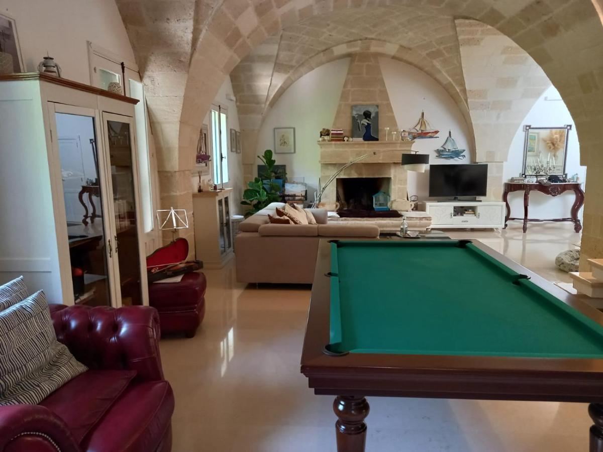 Masseria Incantamento Suite Bouganville Latiano Bagian luar foto