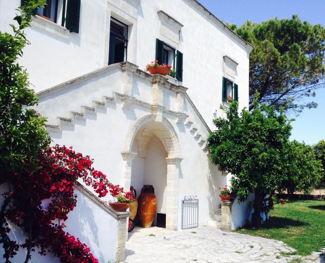 Masseria Incantamento Suite Bouganville Latiano Bagian luar foto