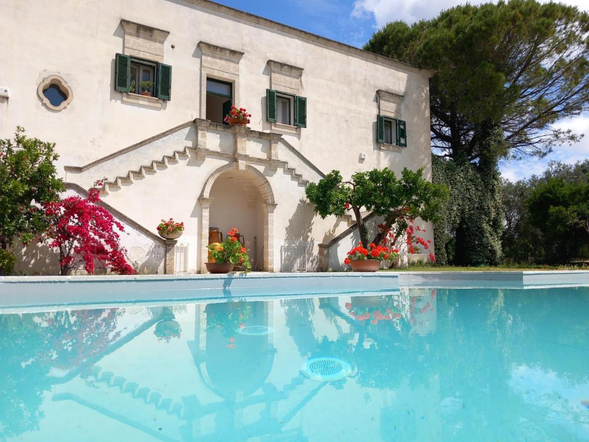 Masseria Incantamento Suite Bouganville Latiano Bagian luar foto