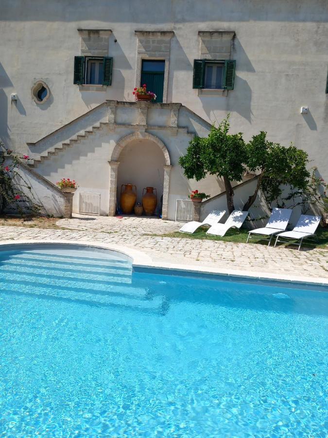 Masseria Incantamento Suite Bouganville Latiano Bagian luar foto